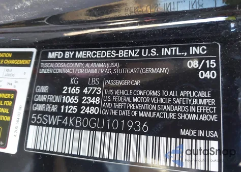 2016 Mercedes-Benz C 300 4Matic из США, поврежденный, VIN 55SWF4KB0GU101936